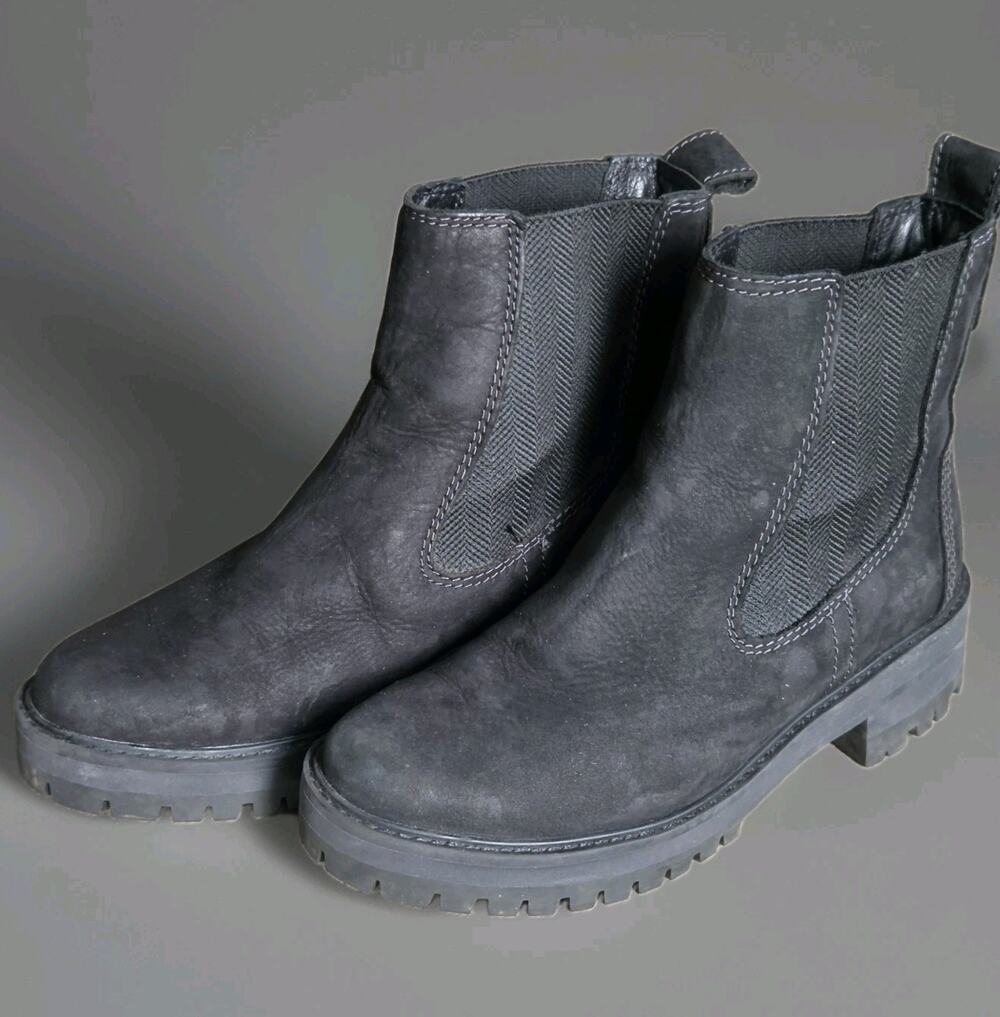 Timberland Women's US 7 Courmayeur Valley Chelsea Boots Black Nubuck